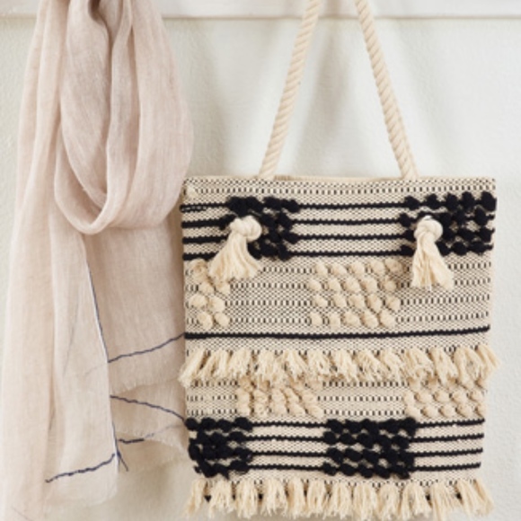 Handbags - NWT Boho Moroccan Crochet Tote Bag Purse